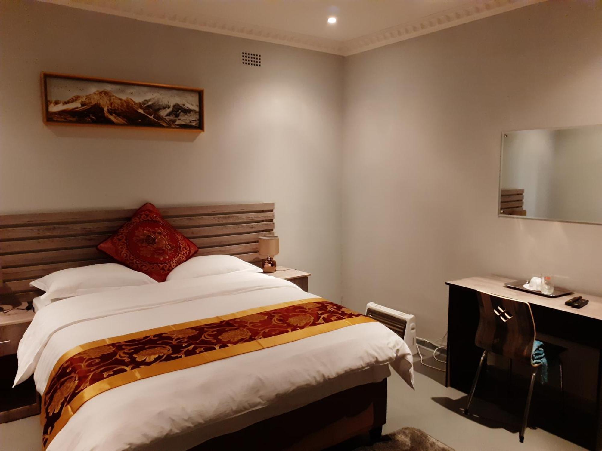 Driftwood Boutique Bed And Breakfast Lobatse Kültér fotó